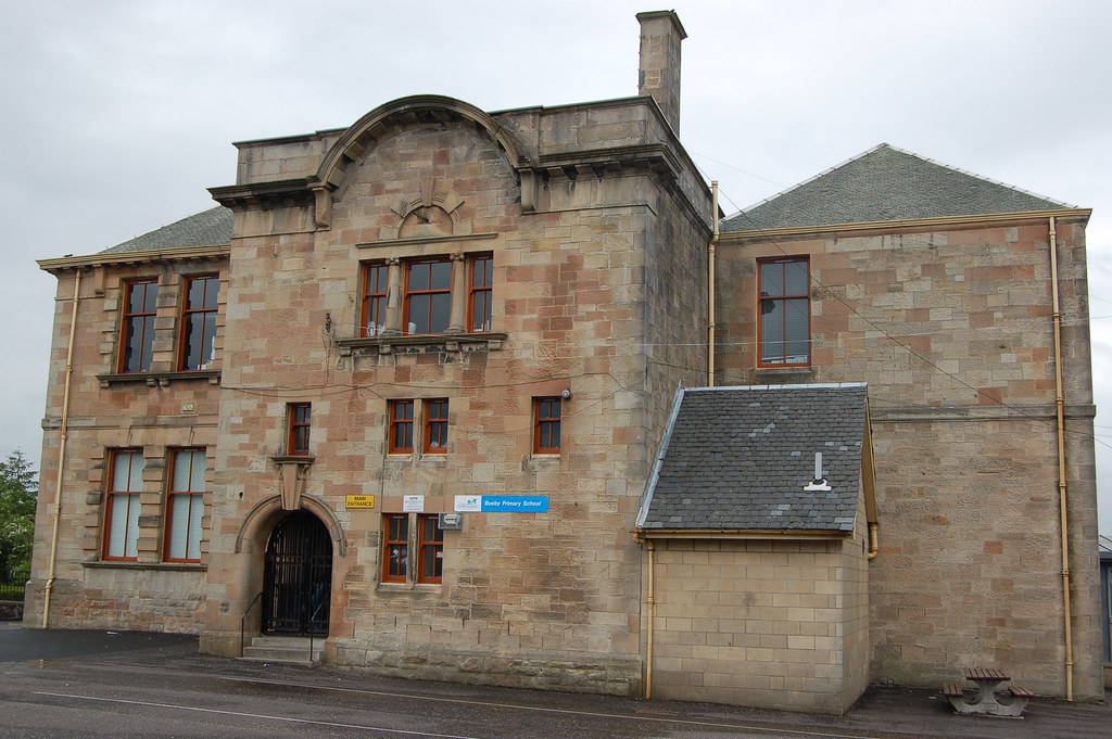 Busby Primary School I took this picture of Busby Primary … Flickr