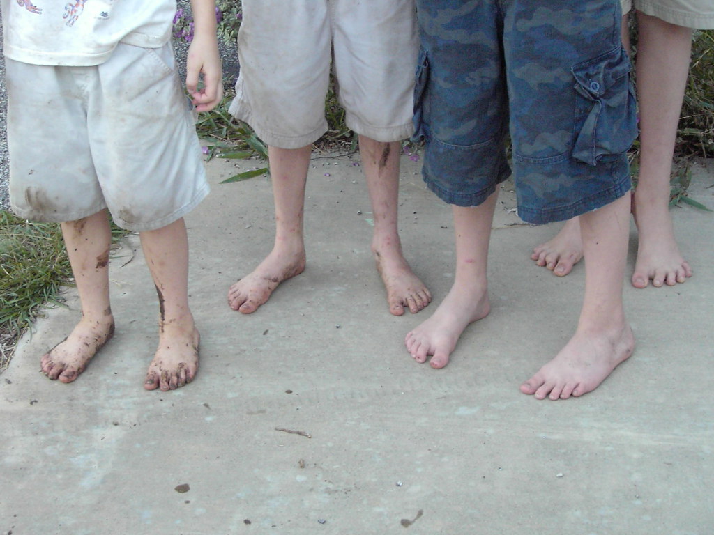 Boy feet David Meharg Flickr