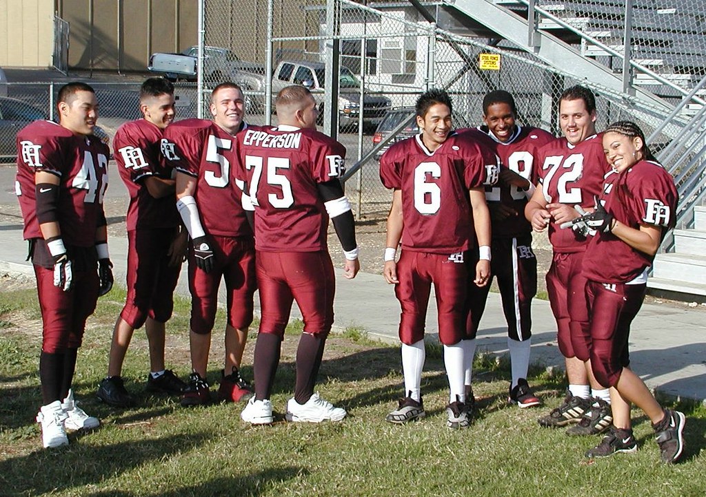 Piedmont Hills High School Football 2003 They won the leag… Flickr