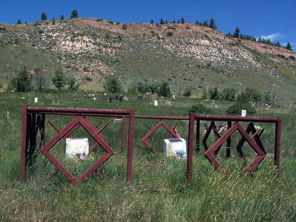 Dull Knife and Little Wolf graves Cemetery at Lame Deer, M… Flickr