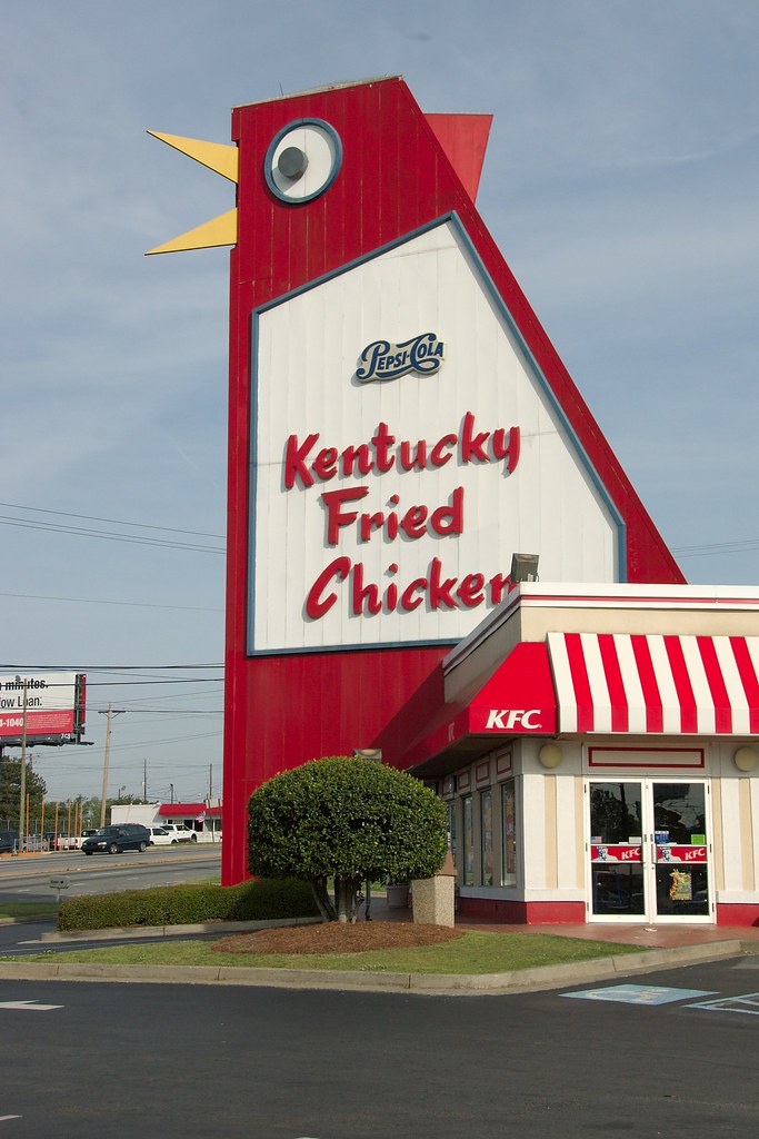 The Big Chicken of Marietta Kentucky Fried Chicken's big C… Flickr