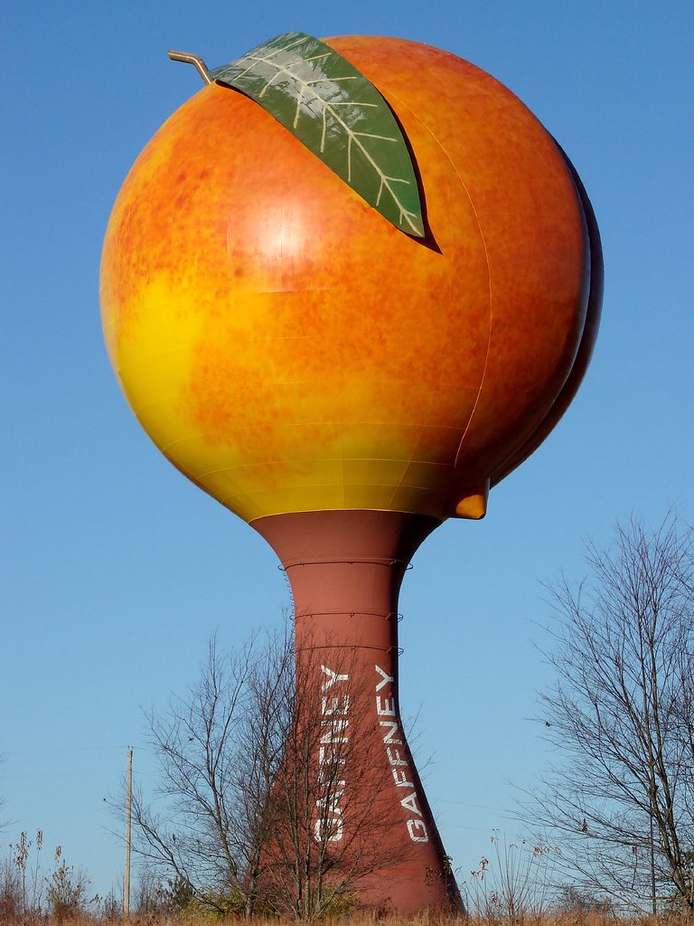Gaffney Peachoid Water tower in Gaffney, SC. Also see en.w… Flickr