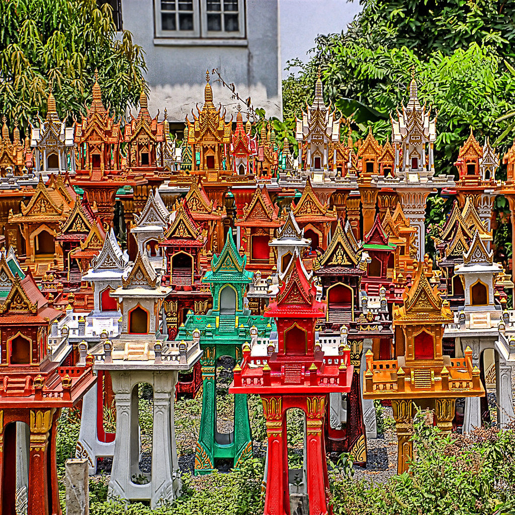 Thai spirit houses for sale The spirit house or "sanphap… Flickr