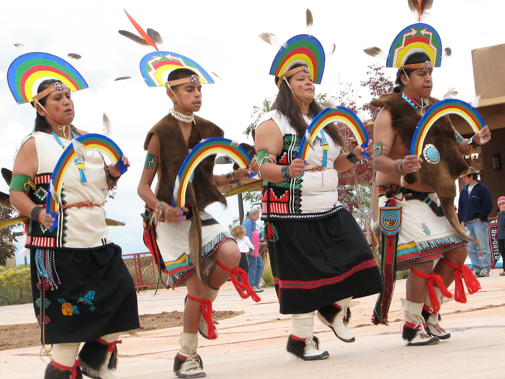Ceremonial Dance Members of the Santa Clara Pueblo tribe p… Flickr