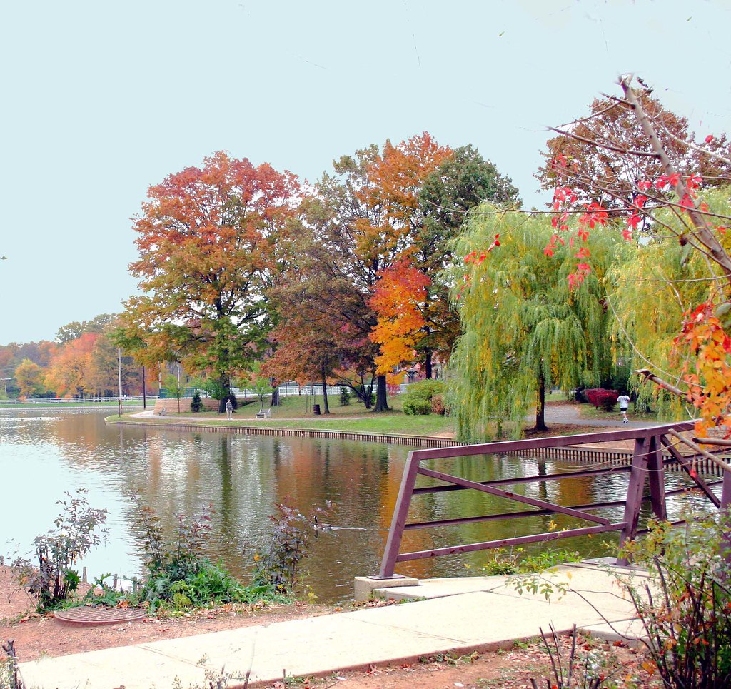 IMG_0270 Roosevelt Park, Edison NJ in the fall Mark Flickr