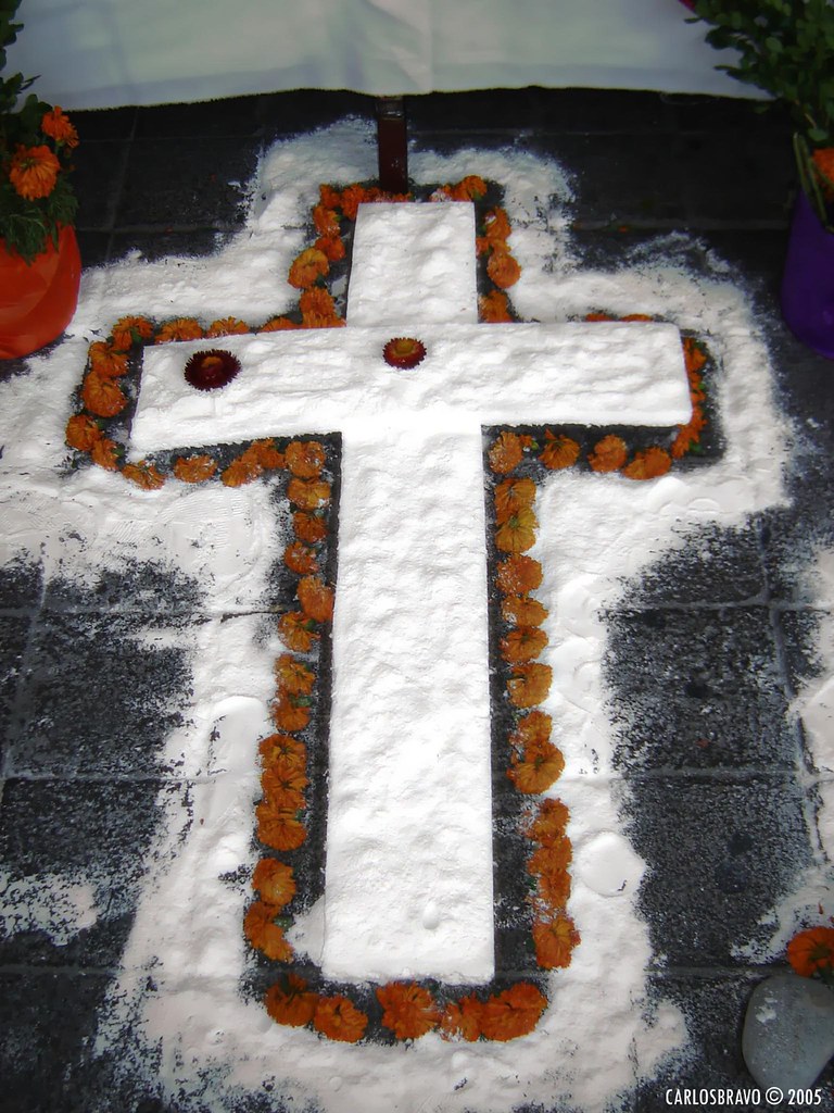 Altar de Muertos 1.0 El culto a los muertos tuvo significa… Flickr