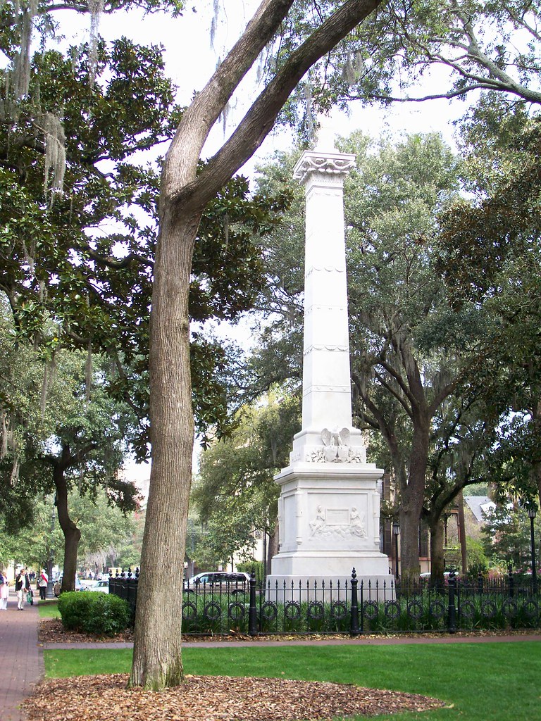 Casimir Pulaski monument Monument to Revolutionary War her… Flickr
