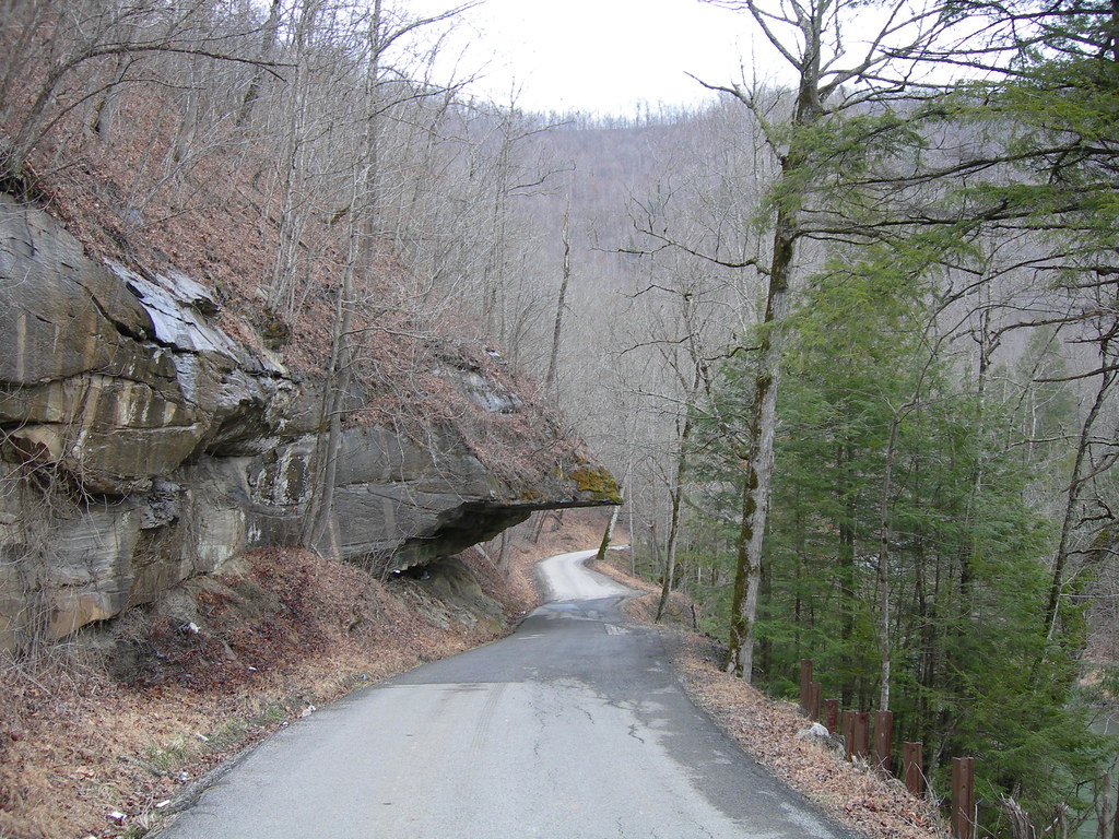 Rural Kentucky Road This is KY Highway 2009 heading down t… Flickr