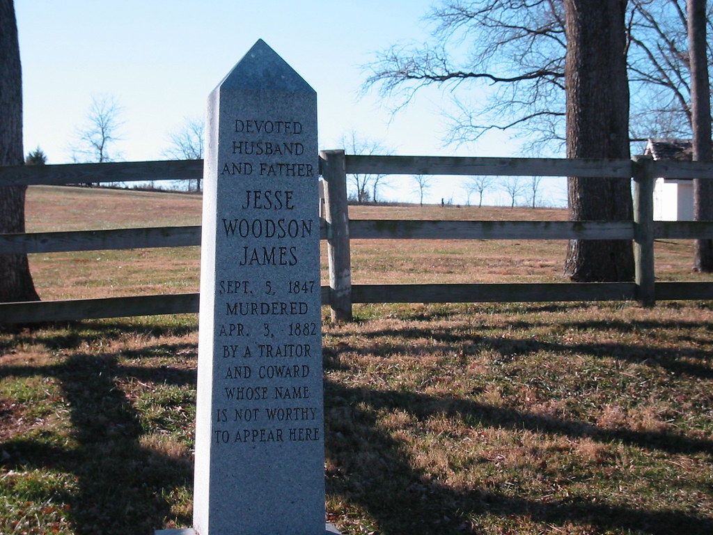 Jesse James's grave "Murdered April 3, 1862 by a traitor a… Flickr