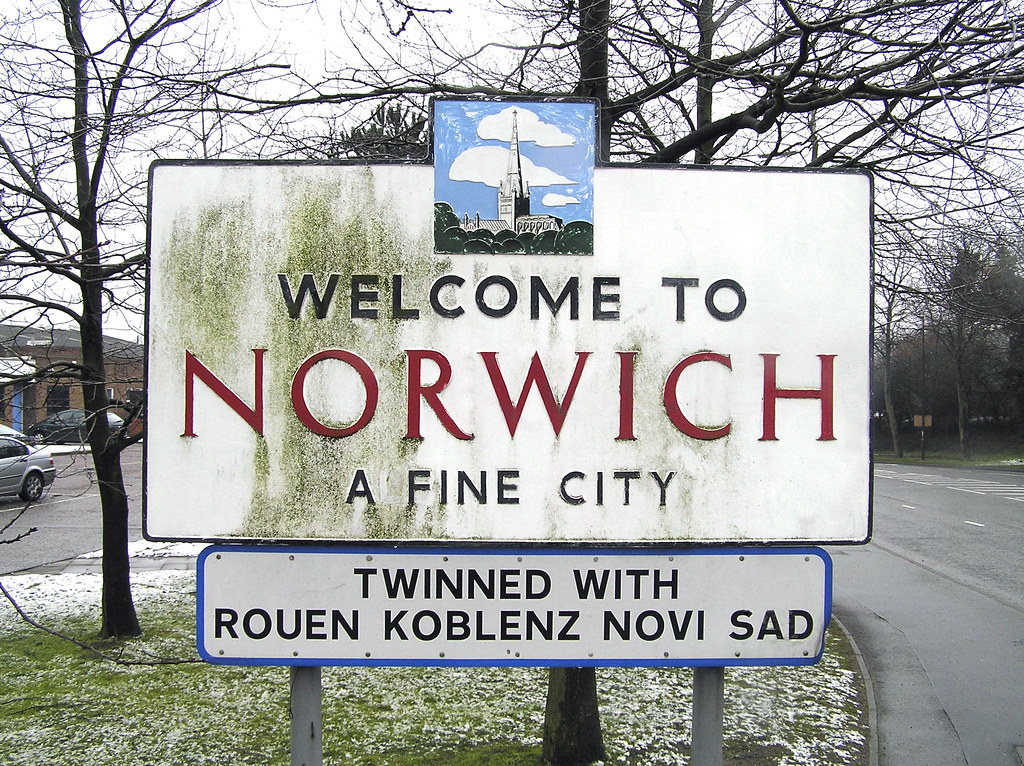 TO NORWICH A FINE CITY Norwich, Norfolk, England, … Flickr