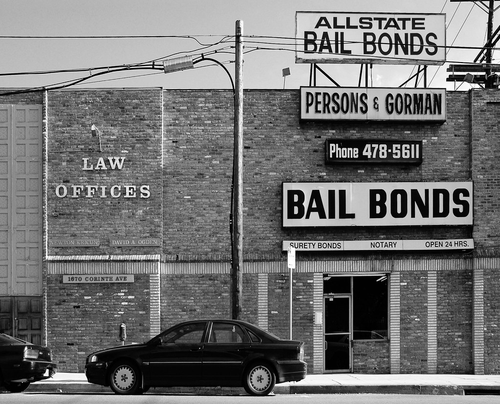 Bail Bonds I took a quick picture of this place the other … Flickr