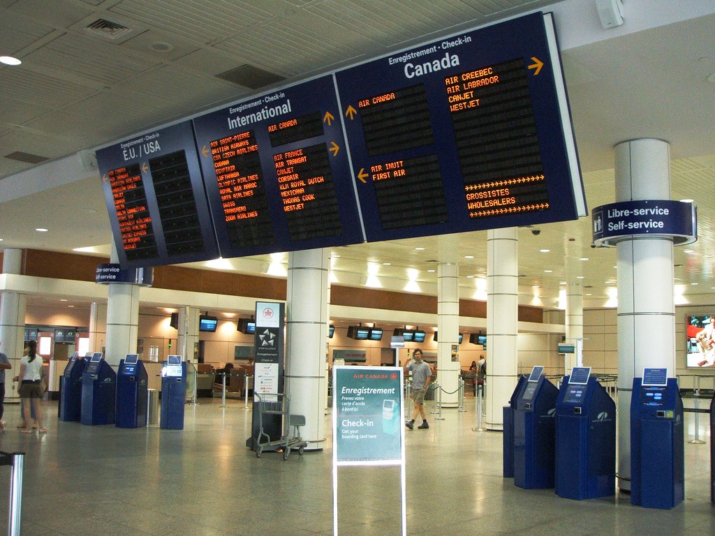 YUL Montreal Airport Domestic Departure 400V (^_) [MARK'N MARKUS