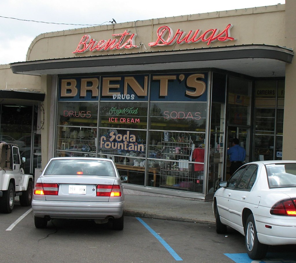 Brent's Brent's Drug Store in Woodland Hills Shopping Cent… Flickr