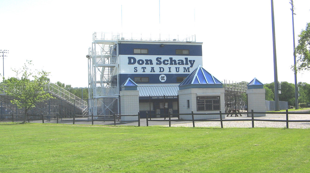 DON SCHALY STADIUM Marietta, Ohio Formerly Pioneer Park,… Flickr