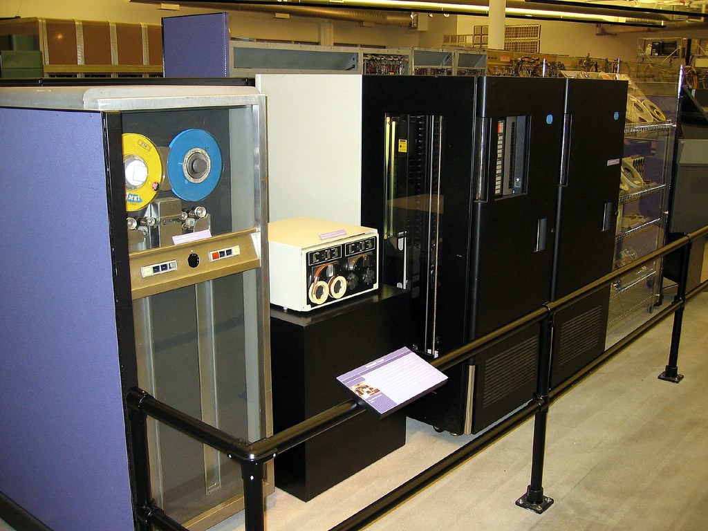 ComputerHistoryMuseum 053 Various tape storage de… Flickr