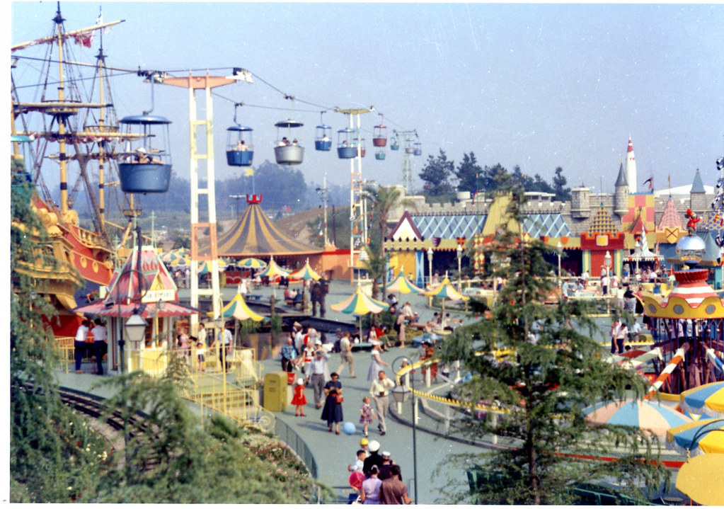 Disneyland in 1957 This photo comes from my father's archi… Flickr
