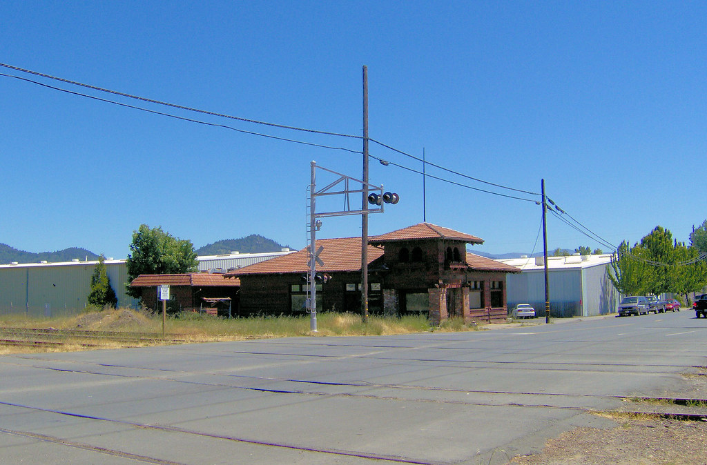 Willits Lumber Company The old Northwestern Redwood Compan… Flickr