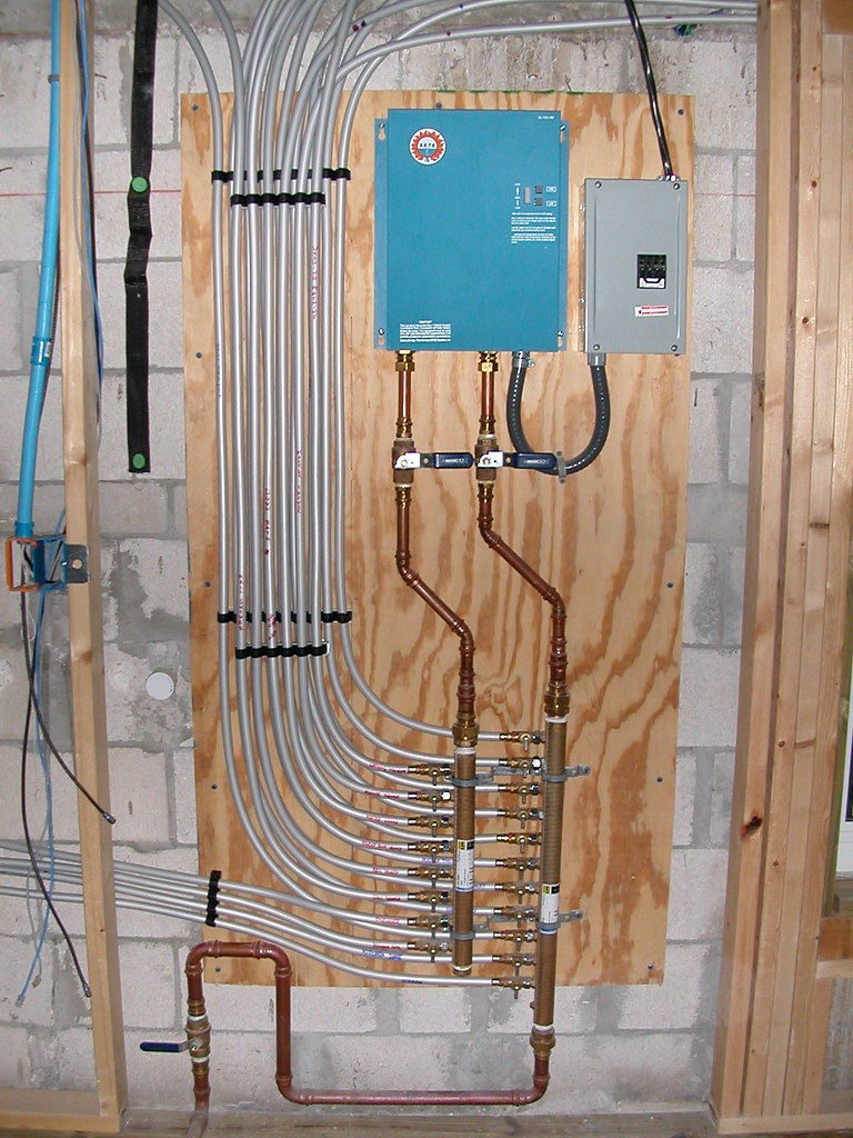 Finished the plumbing finally! I used Viega ½" FostaPex (t… Flickr