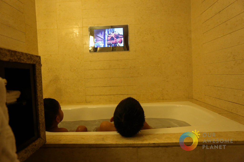 MANILA HOTEL Your next Memorable Manila Staycation ManilaHotel • Our