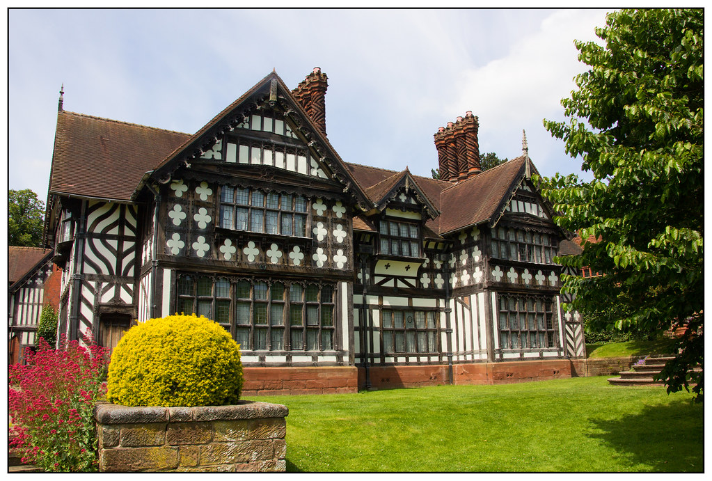 A Decorative House Yet another photo of Whitwick Manor I… Flickr