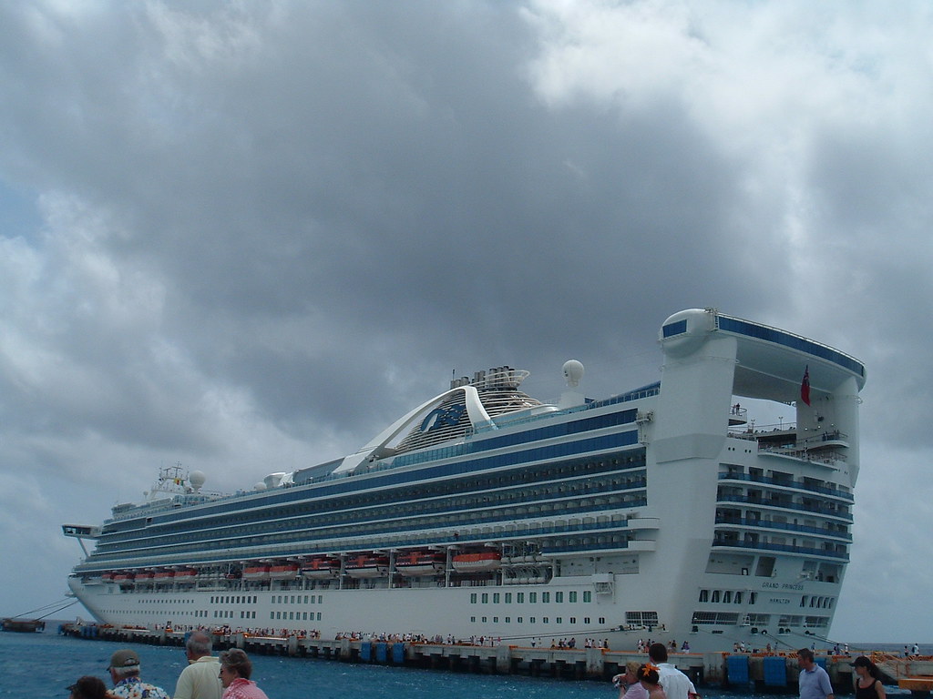 The GRAND PRINCESS CRUISE SHIP This is the rear side