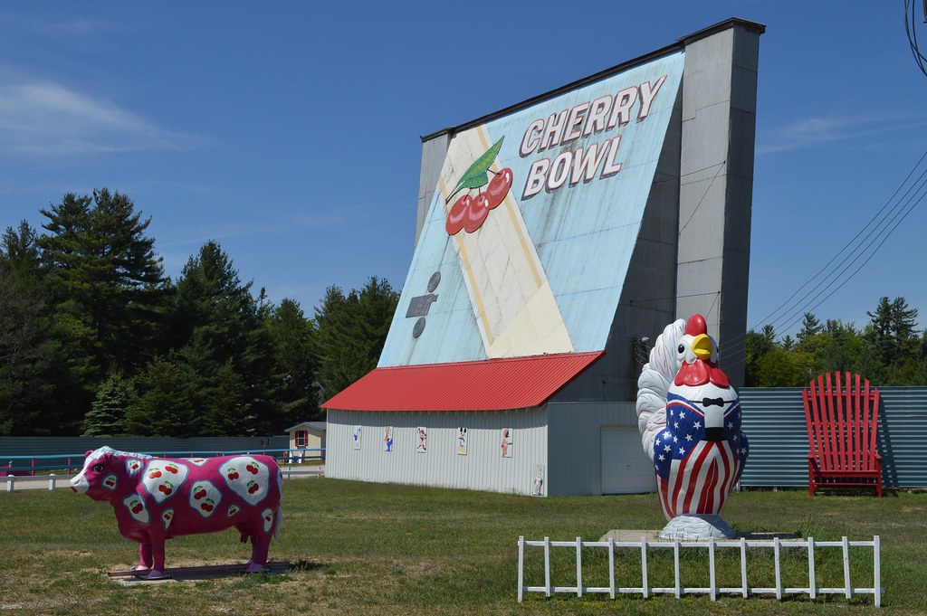 Cherry Bowl DriveIn Theatre Honor, Michigan Flickr