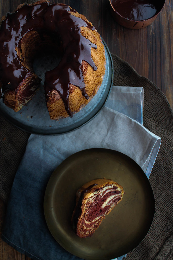 Gâteau marbré au chocolat {sans lait} aime & mange