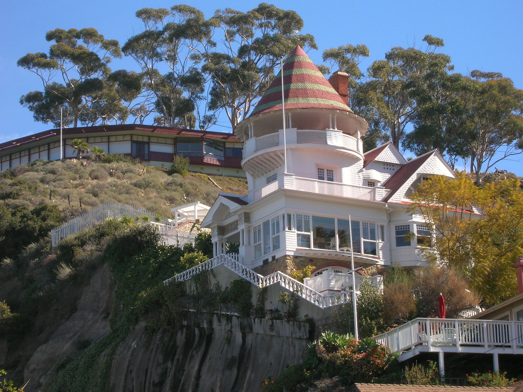 Holly Hill House Avalon Catalina Island i020606 262 brewbooks Flickr