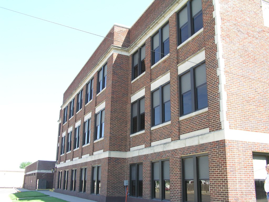 Custer County District High School, Miles City North side … Flickr