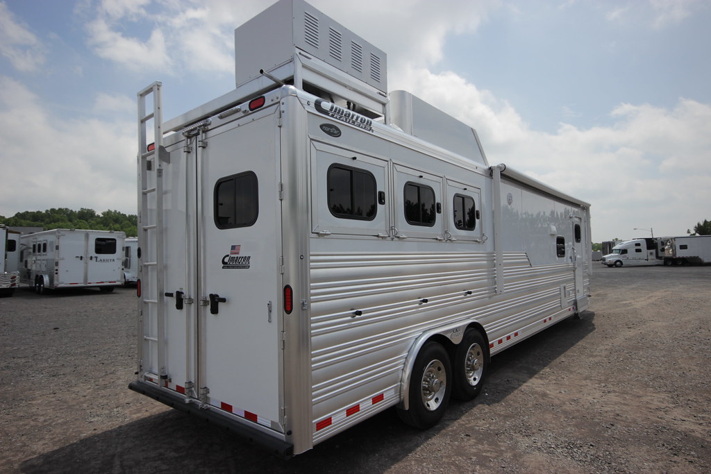 Horse Trailer with Living Quarters Video Walkthrough 201… Flickr