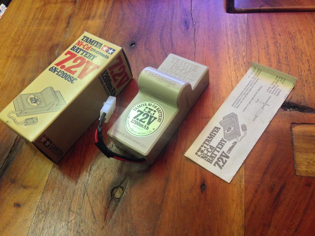 FS NIB Vintage Tamiya 6N1200SC 7.2v Hardcase Hump NiCd Battery NEVER