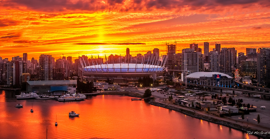 2015 Vancouver Sunset This evening the setting sun enhan… Flickr