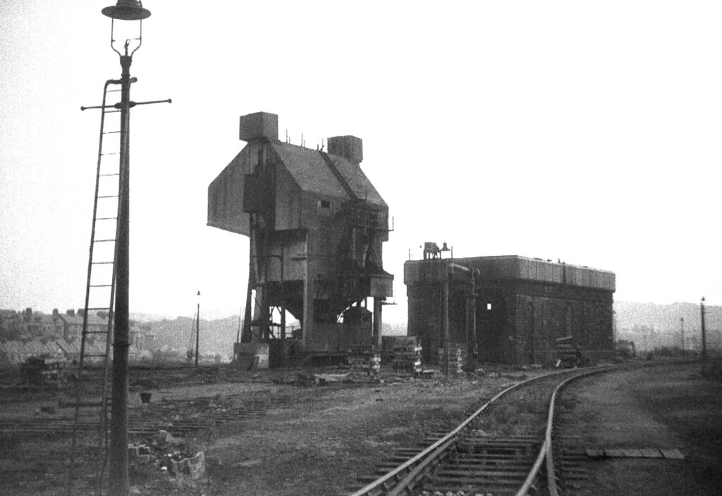 Buxton shed Derbyshire August 1968 Buxton LNWR shed, Briti… Flickr