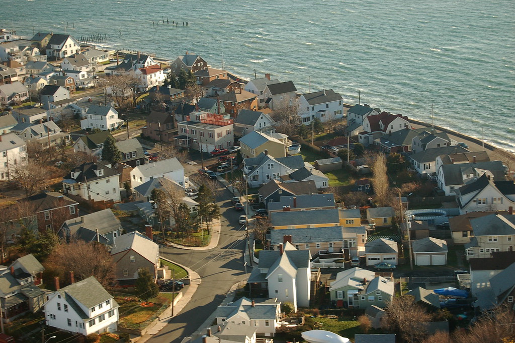 Point Shirley, Winthrop, MA Glimpsed while on final approa… Flickr