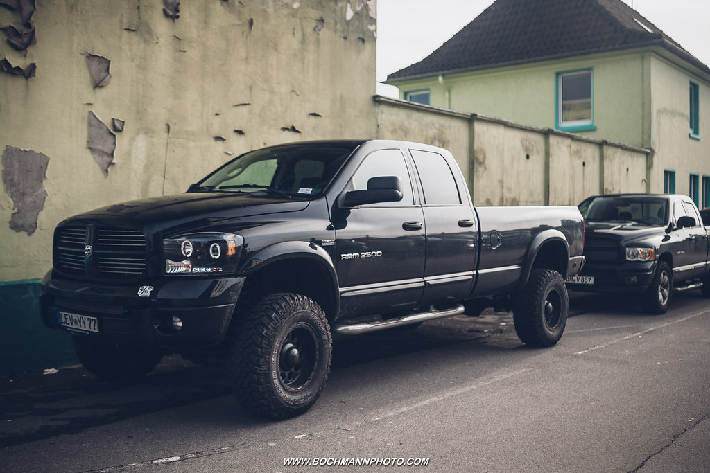 'muricans, us Germans love your Pickup trucks.