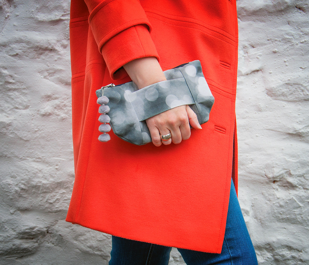 The Hand Strap Clutch fabric cerigwen Spoonflower