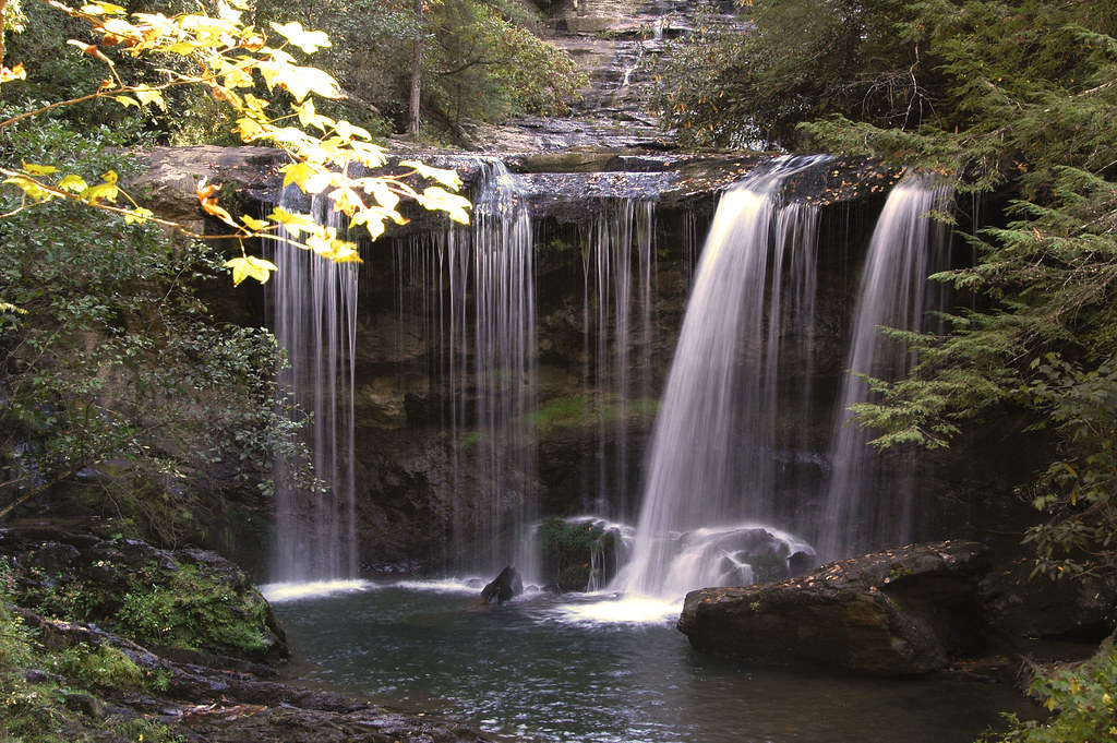 Oconee County, SC Waterfalls Waterfalls in Sumter National… Flickr