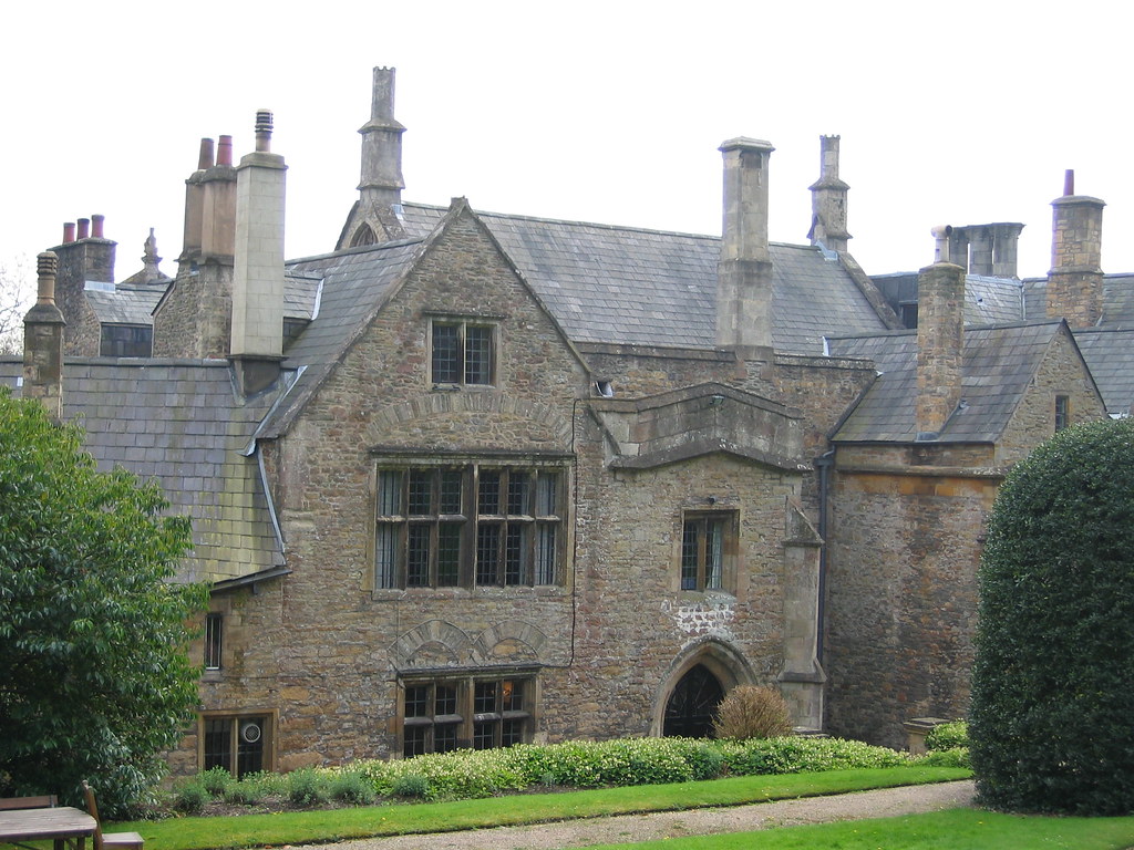 Clevedon Court The back of Clevedon Court, near Bristol. dave2002