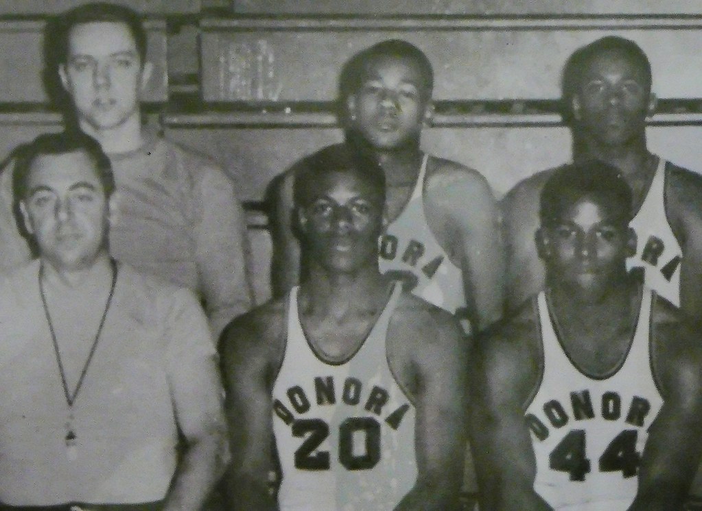 Ken Griffey Sr. Ken Griffey Sr., seated at center, with th… Flickr