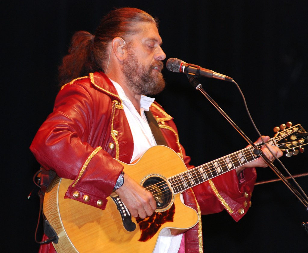 Alan Parsons Alan Parsons. The man. Live performance of th… Flickr