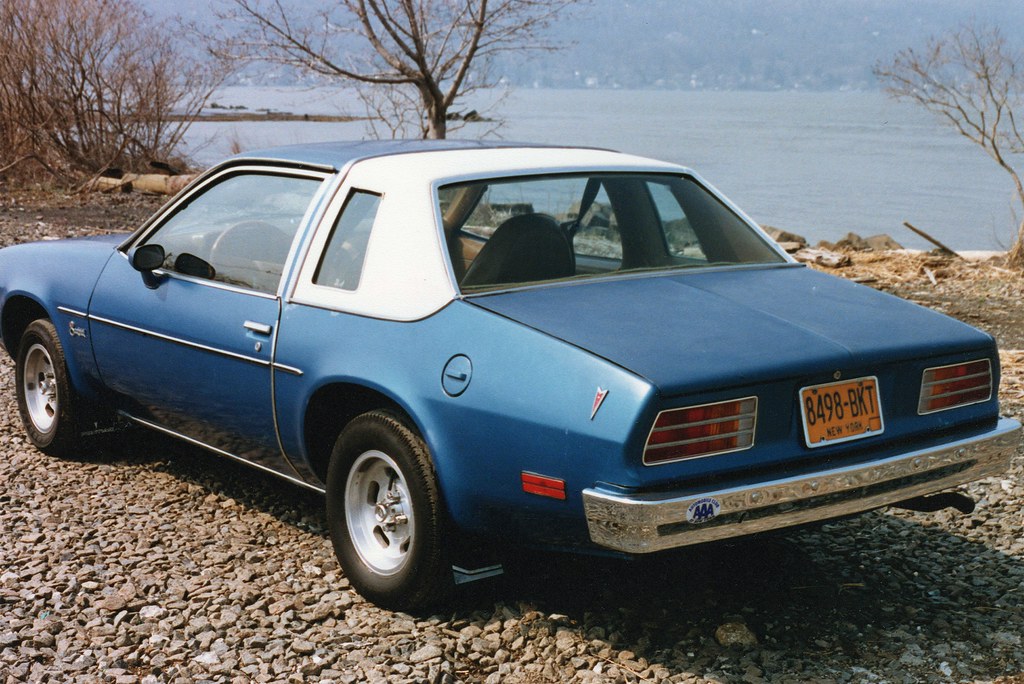 Ah! The good old days. My 1979 Pontiac Sunbird looking sha… Flickr