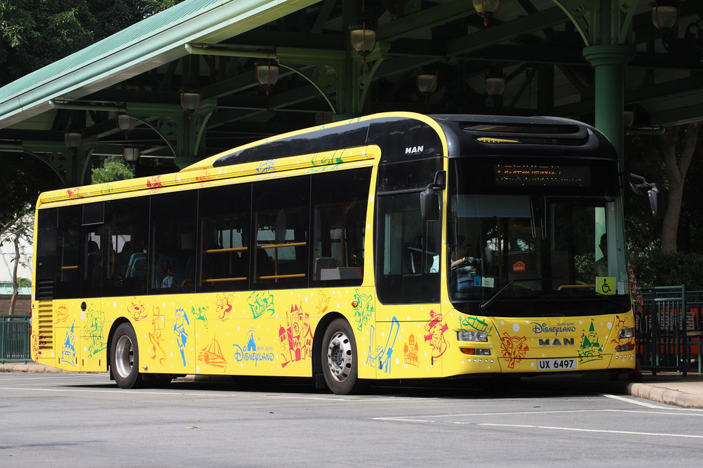 Hong Kong Disneyland Resort shuttle buses MAN NL323F UX649… Flickr