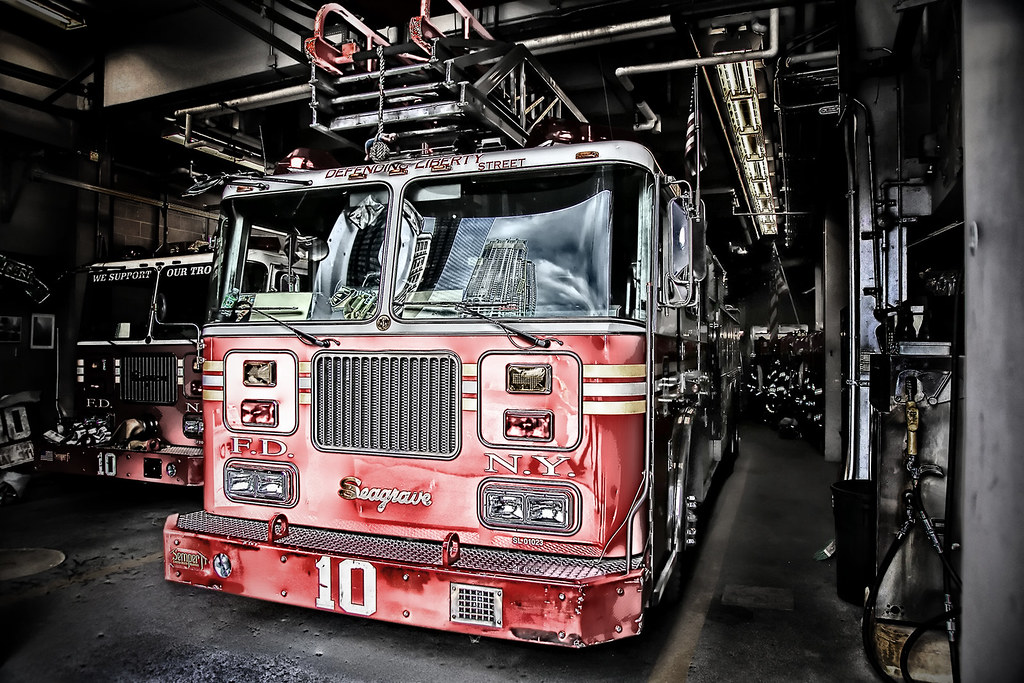 FDNY Engine 10 | The Ten House,quarters of Engine 10 and Lad… | Flickr