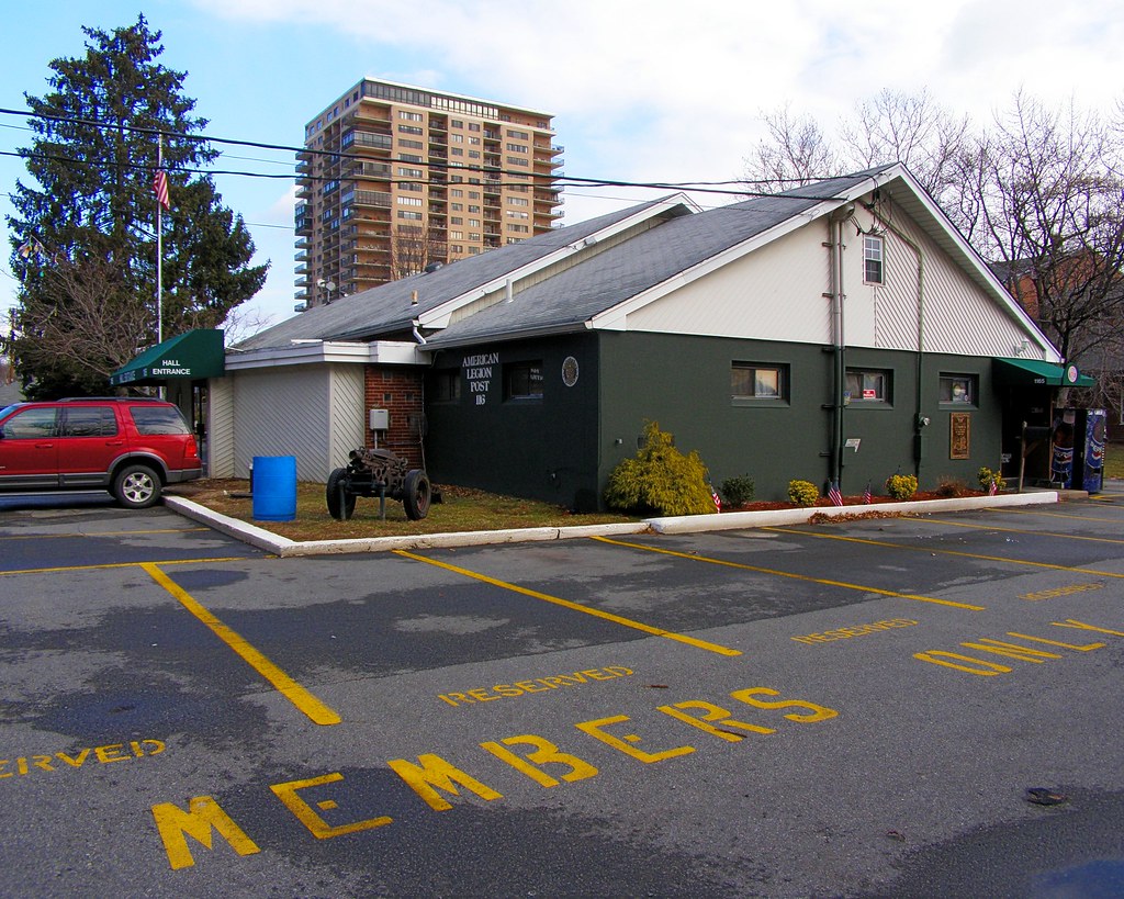 American Legion Post 116 in Veterans Field Park, Edgewater… Flickr