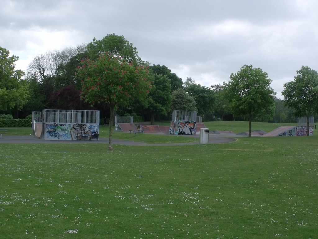 Tudor Grange Park Solihull Skate Park This is Tudor Gr… Flickr