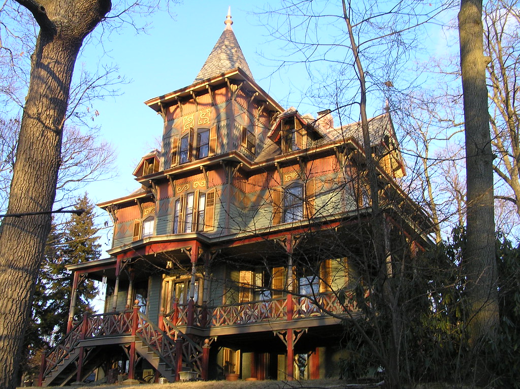 Sea Cliff 20 The Woodshed, a stick style mansion located i… Flickr