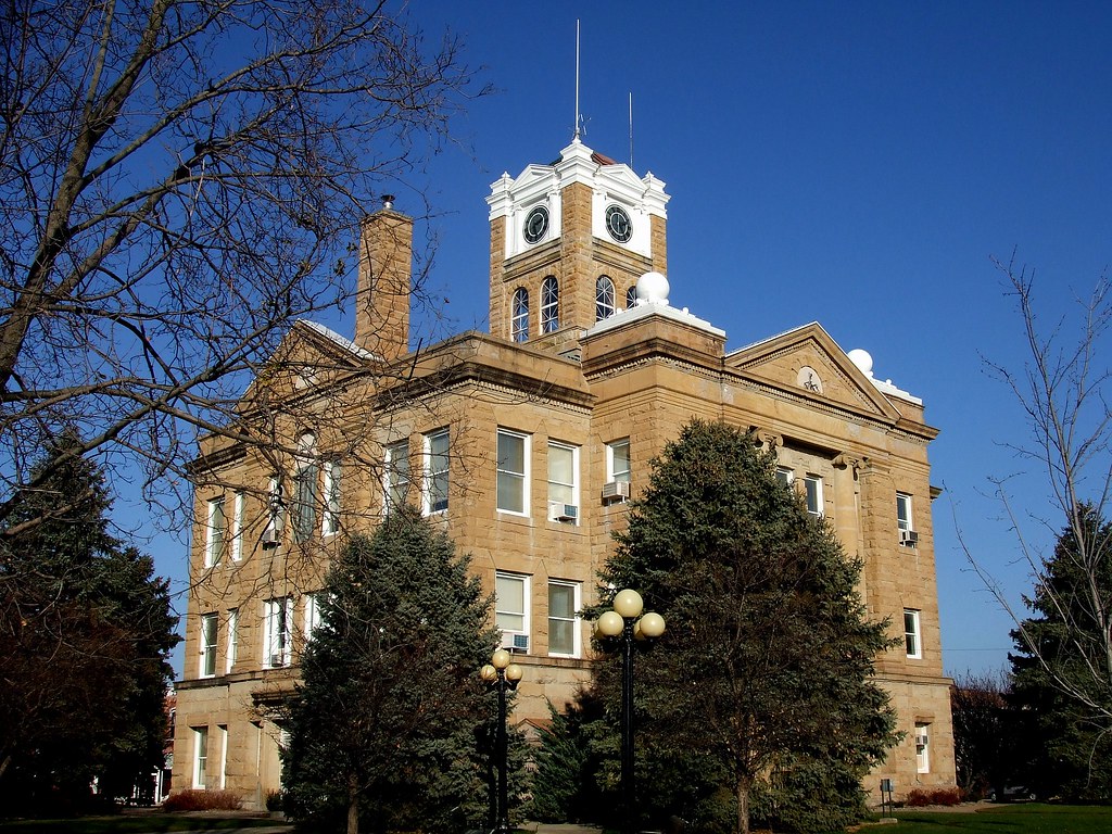 Monroe County Courthouse (Albia, Iowa) The Renaissancesty… Flickr