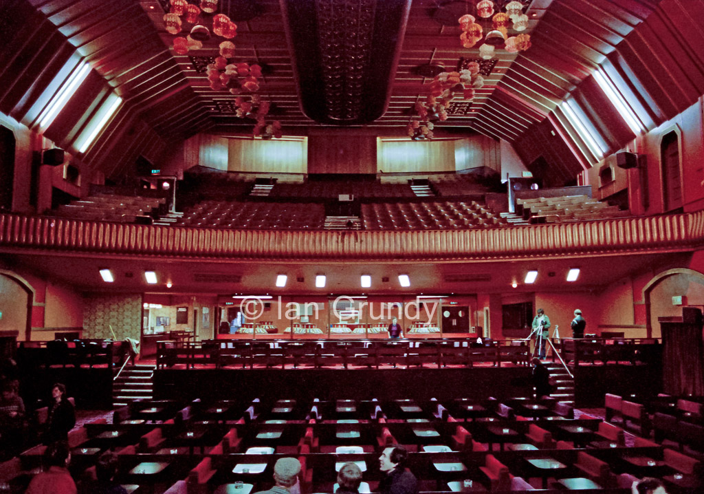 86 Leeds Dominion 10 Inside the Dominion, Chapel Allerton,… Flickr