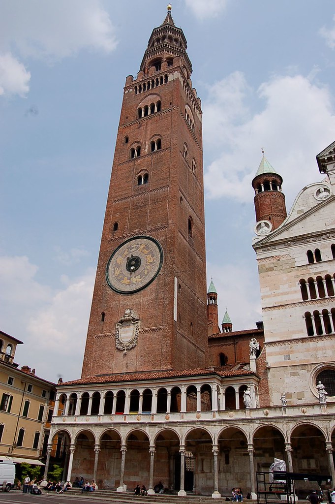Il Torrazzo, Cremona Il Torrazzo è il campanile più alto d… Flickr