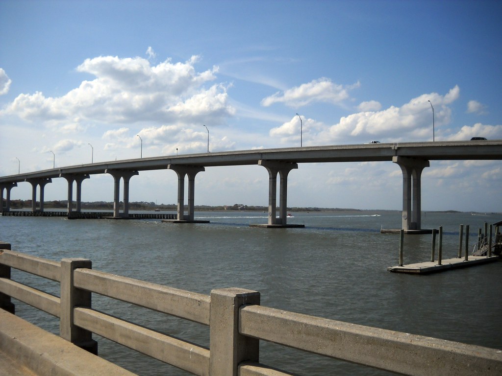 Vilano Beach Bridge This, of course, is the replacement br… Flickr